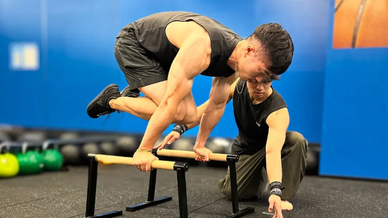 7 Calisthenics Exercises
